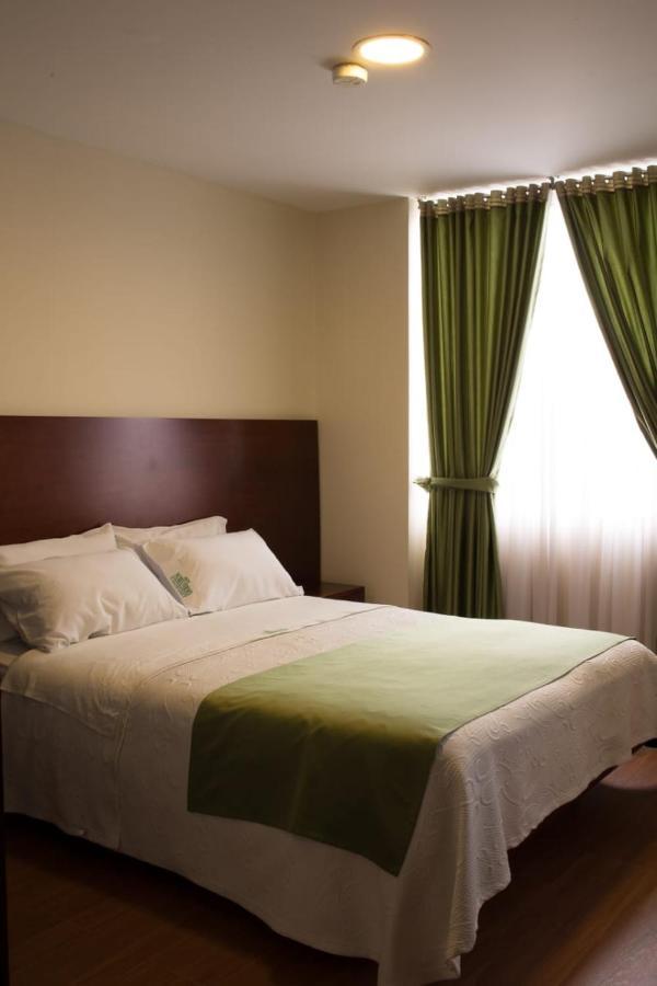 איפיאלס Hotel Nubes Verdes מראה חיצוני תמונה